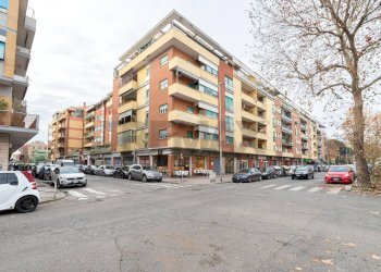 Edificio all\'aperto - Attico Viale Vasco De Gama
 
115, Roma - foto 8