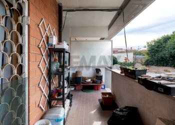 Balcone - Villa Bifamiliare Via Della Verbena
 
17, Roma - foto 8