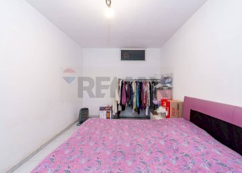 Camera / camera da letto - Villa Bifamiliare Via Della Verbena
 
17, Roma - foto 16