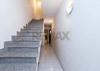 Scale - Villa Bifamiliare Via Della Verbena
 
17, Roma - foto 18