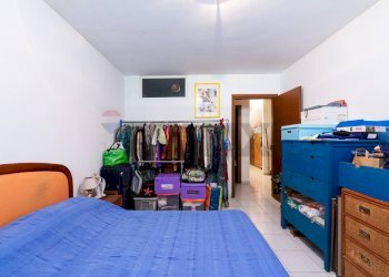 Camera / camera da letto - Villa Bifamiliare Via Della Verbena
 
17, Roma - foto 21