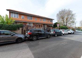 Casa all\'aperto - Villa Bifamiliare Via Della Verbena
 
17, Roma - foto 27