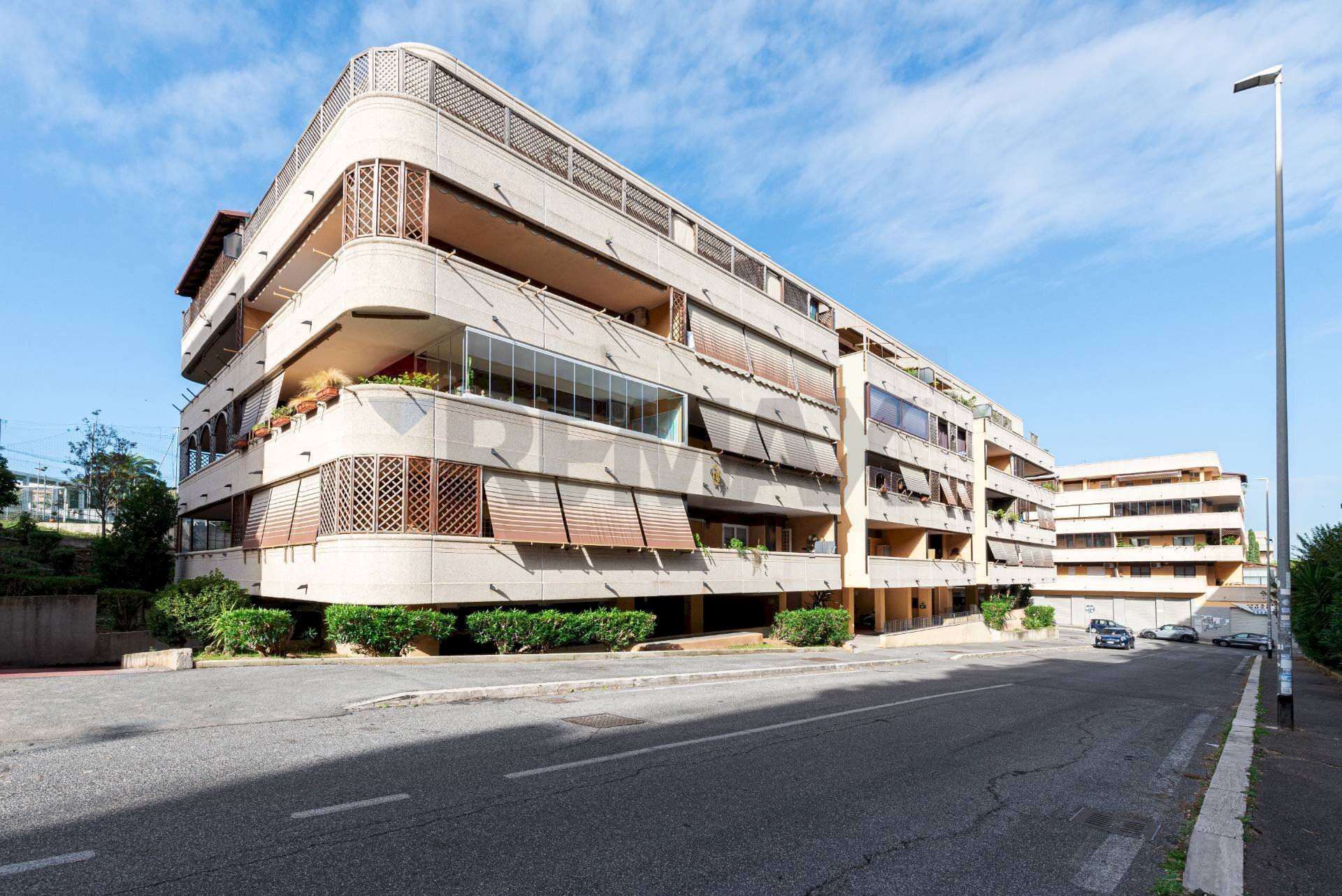 Edificio all\'aperto - Box via francesca bertini
 
43, Roma - foto 1