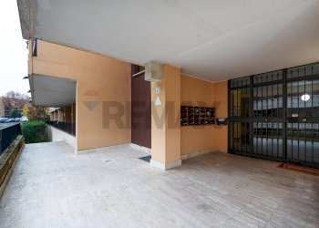 Ricezione / Lobby - Box via francesca bertini
 
43, Roma - foto 13