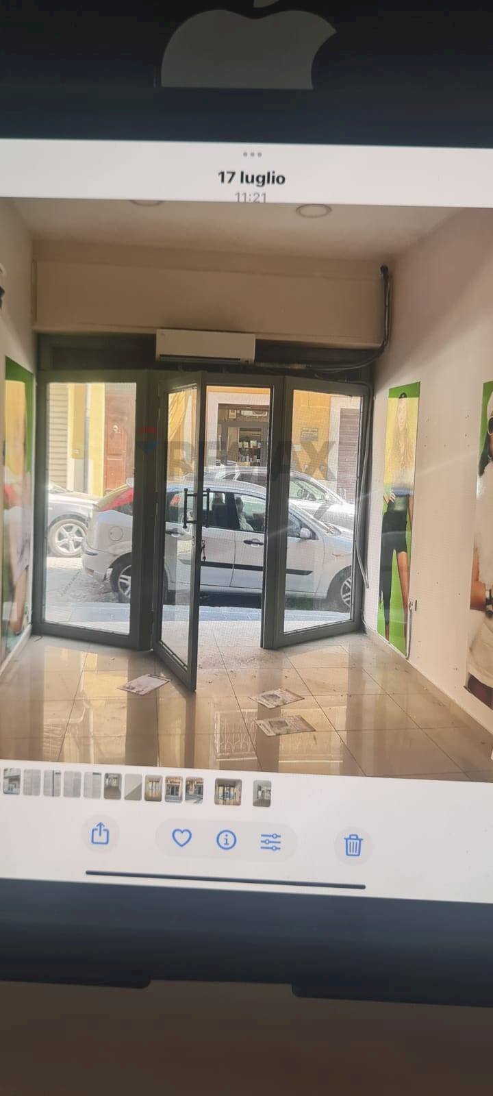 Ricezione / Lobby - Locale Commerciale Via Umberto I
 
95, Niscemi - foto 2