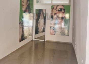 Non correlato - Locale Commerciale Via Umberto I
 
95, Niscemi - foto 5