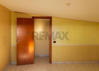 Stanza vuota - Attico Via Brigadiere Salvatore Di Stefano
 
6/A, Catania - foto 18