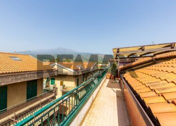 Balcone - Attic Via Spiaggia
 
119, Mascali - photo 32