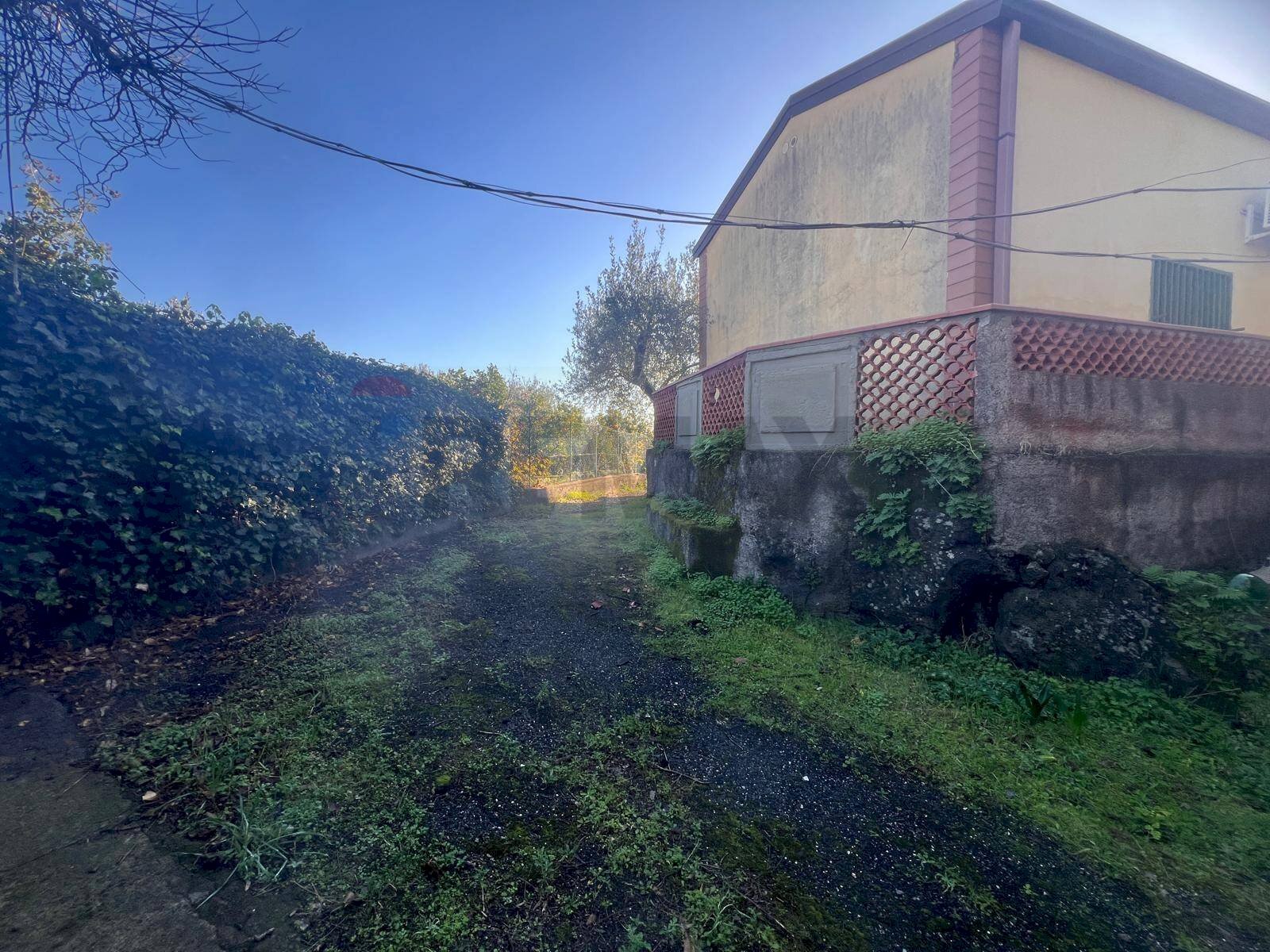 Casa all\'aperto - Casa indipendente Via Roma
 
199, San Pietro Clarenza - foto 2