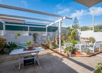 Terrazza - Quadrilocale Via Enna
 
18/A, Melilli - foto 20