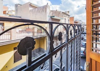 Balcone - Casa indipendente Via Gemma
 
41, Biancavilla - foto 12