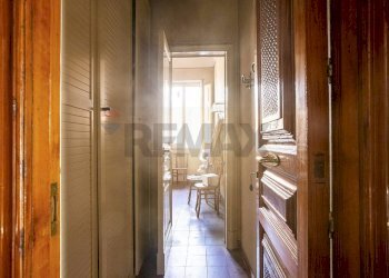 Hall / corridoio - Casa indipendente Via Gemma
 
41, Biancavilla - foto 25