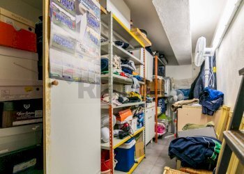 Dispensa di stoccaggio - Villa Via del Pozzo
 
21/A, San Giovanni la Punta - foto 45