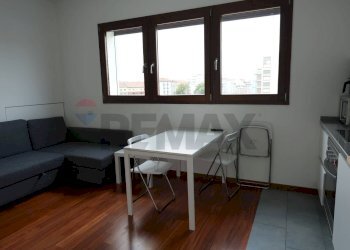 Sala da pranzo - Bilocale Via Emilio Treves
 
3, Milano - foto 4