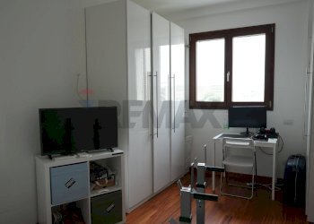 Camera / camera da letto - Bilocale Via Emilio Treves
 
3, Milano - foto 6