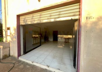 Non correlato - Locale Commerciale C/DA COLUCCI
106, San Giorgio Albanese - foto 15