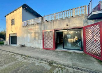Casa all\'aperto - Locale Commerciale C/DA COLUCCI
106, San Giorgio Albanese - foto 18
