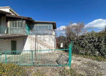 Casa all\'aperto - Rustico Contrada Serra di Zotto
 
snc, Santa Sofia D'Epiro - foto 2