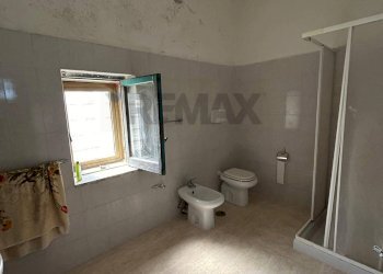 Bagno - Rustico Contrada Serra di Zotto
 
snc, Santa Sofia D'Epiro - foto 34