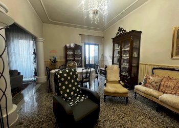 Sala da pranzo - Casa indipendente via San Bernardino
 
2, Corigliano-Rossano - foto 9