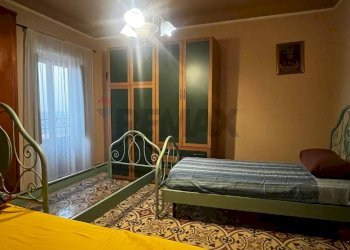 Camera / camera da letto - Casa indipendente via San Bernardino
 
2, Corigliano-Rossano - foto 34