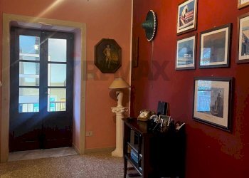 Hall / corridoio - Casa indipendente via San Bernardino
 
2, Corigliano-Rossano - foto 40