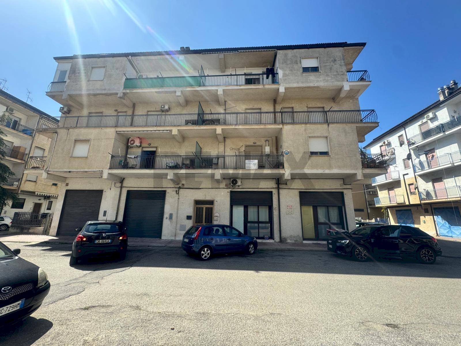 Edificio all\'aperto - Apartment VIA DELLE GARDENIE
 
33, Corigliano-Rossano - photo 1