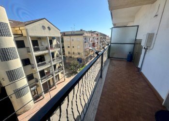 Balcone - Appartamento VIA DELLE GARDENIE
 
33, Corigliano-Rossano - foto 9