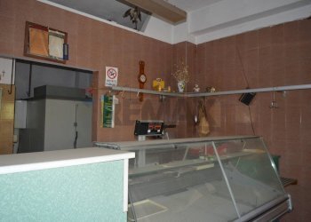 Edificio all\'aperto - Magazzino Via Dante Alighieri
63, San Demetrio Corone - foto 3