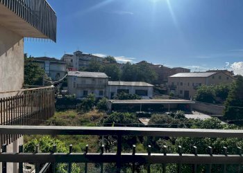 Balcone - Appartamento via nazionale
 
25, Corigliano-Rossano - foto 16