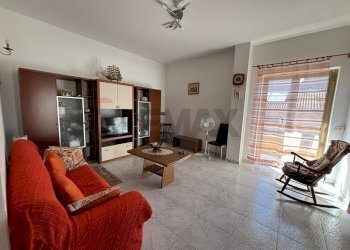 Soggiorno - Casa indipendente Via Vieste
40, Corigliano-Rossano - foto 33