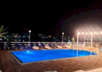 Piscina - Hotel LAGHI DI SIBARI OLEANDRO, Cassano all'Ionio - photo 4