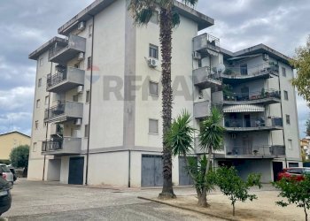 Edificio all\'aperto - Appartamento via della Stampa
 
25, Corigliano-Rossano - foto 3