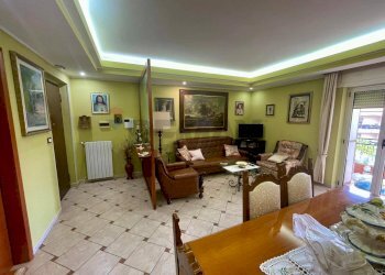 Sala da pranzo - Appartamento via della Stampa
 
25, Corigliano-Rossano - foto 10