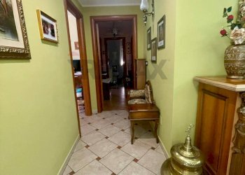 Hall / corridoio - Appartamento via della Stampa
 
25, Corigliano-Rossano - foto 11