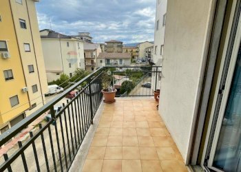 Balcone - Appartamento via della Stampa
 
25, Corigliano-Rossano - foto 25