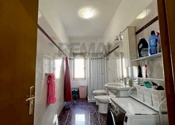 Bagno - Appartamento via Ettore Majorana
 
6, Corigliano-Rossano - foto 9