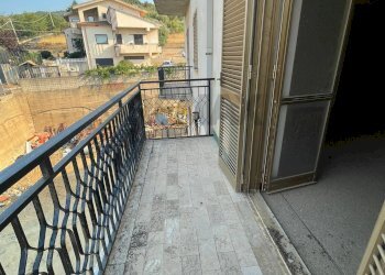 Balcone - Appartamento Via Matermare
 
42, San Cosmo Albanese - foto 12
