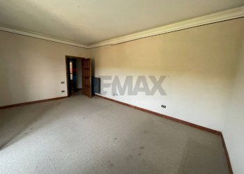 Stanza vuota - Appartamento Via Matermare
 
42, San Cosmo Albanese - foto 17