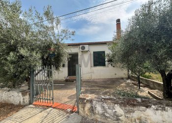 Casa all\'aperto - Casa indipendente Contrada Pantanello
 
54, San Giorgio Albanese - foto 2