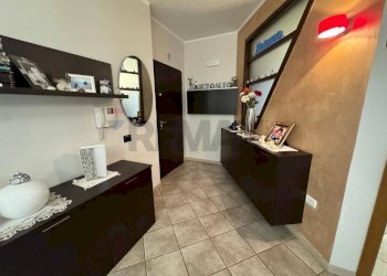 Hall / corridoio - Appartamento via Fior di Loto
 
37, Corigliano-Rossano - foto 13