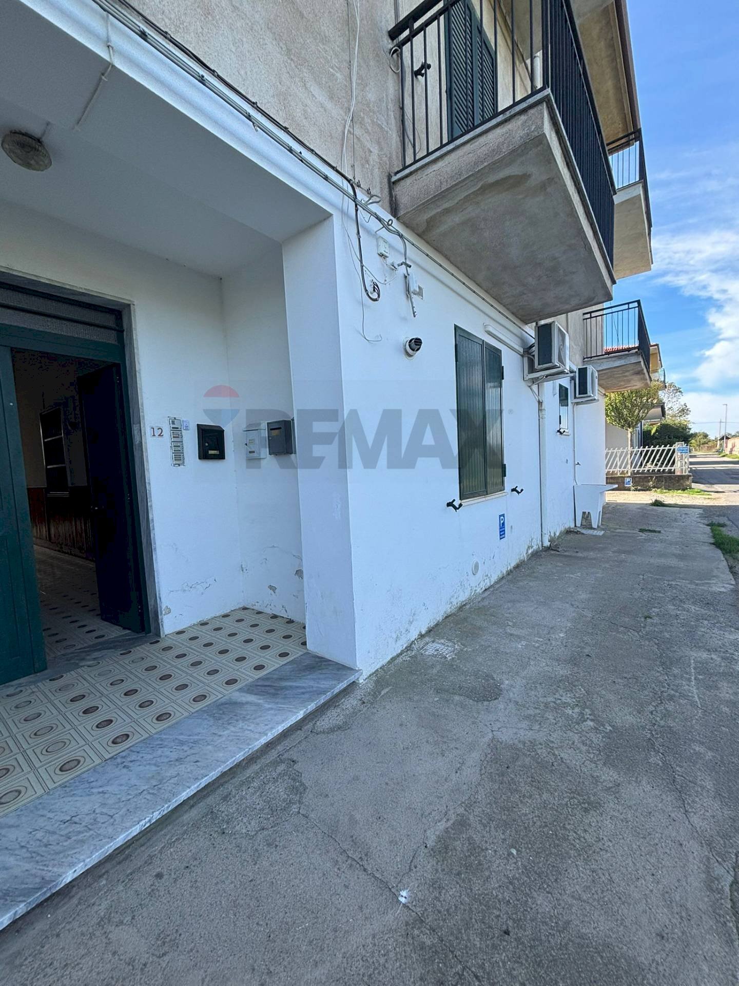 Terrazza - Quadrilocale Via Fiume Crati
 
12, Corigliano-Rossano - foto 2