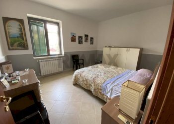 Camera / camera da letto - Quadrilocale Via Fiume Crati
 
12, Corigliano-Rossano - foto 8