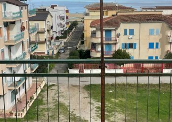 Balcone - Quadrilocale Via Archimede
 
12, Corigliano-Rossano - foto 19