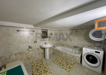 Bagno - Casa semi indipendente via borghesia
 
122, Corigliano-Rossano - foto 7