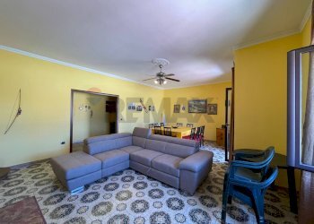 Sala da pranzo - Appartamento via macchiavelli
 
12, Corigliano-Rossano - foto 4