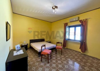 Camera / camera da letto - Appartamento via macchiavelli
 
12, Corigliano-Rossano - foto 17