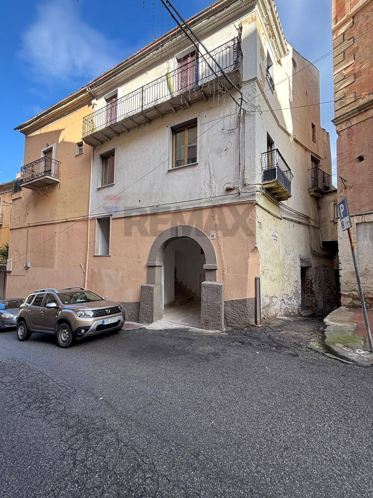 Edificio all\'aperto - Villa Bifamiliare Via San Francesco
 
31, Corigliano-Rossano - foto 1