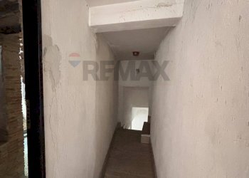 Scale - Villa Bifamiliare Via San Francesco
 
31, Corigliano-Rossano - foto 3