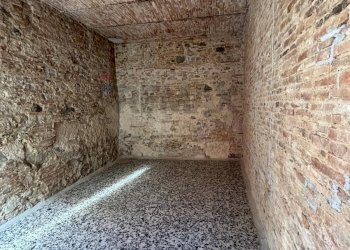 Stanza vuota - Villa Bifamiliare Via San Francesco
 
31, Corigliano-Rossano - foto 9